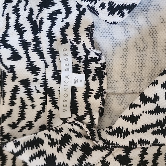 Veronica Beard Printed jacket size 6 - Picture 14 of 14